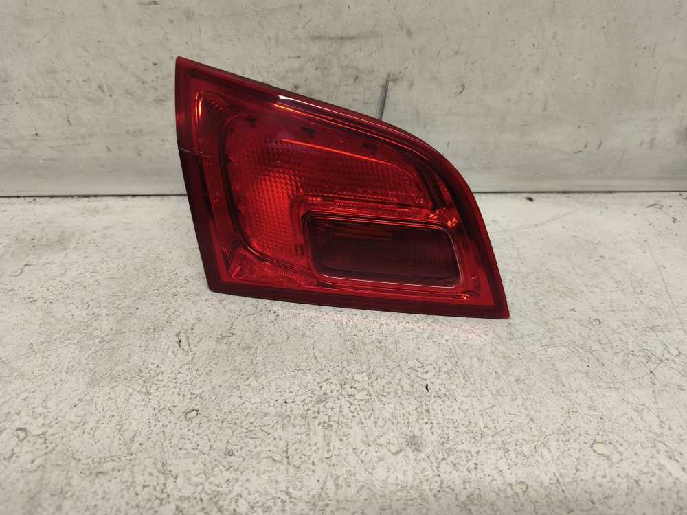 FEU ARRIERE GAUCHE OPEL - Vue 1